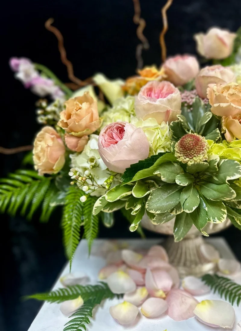 Ceremony and altar flower design services